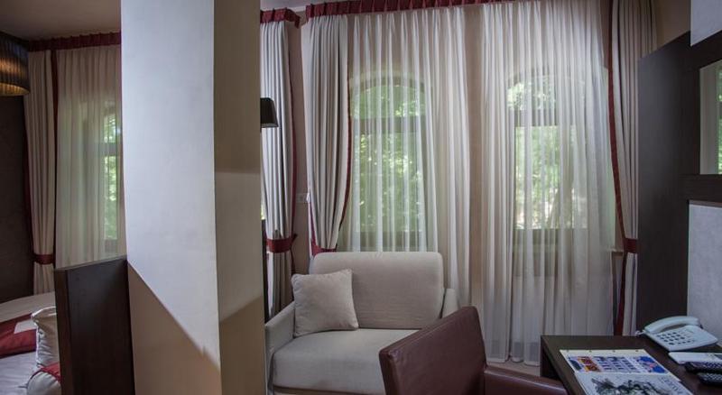Boutique Hotel Palais Royal Odessa Zimmer foto